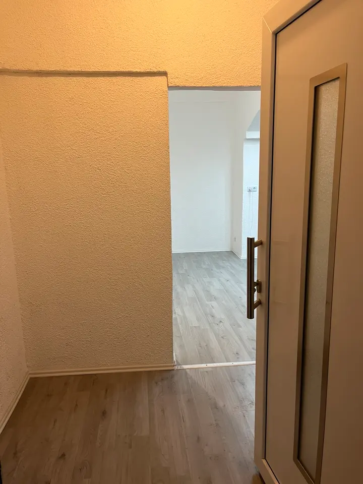 8 Zimmer Wohnung mit 170 m² in Saarbrücken – Bild 7