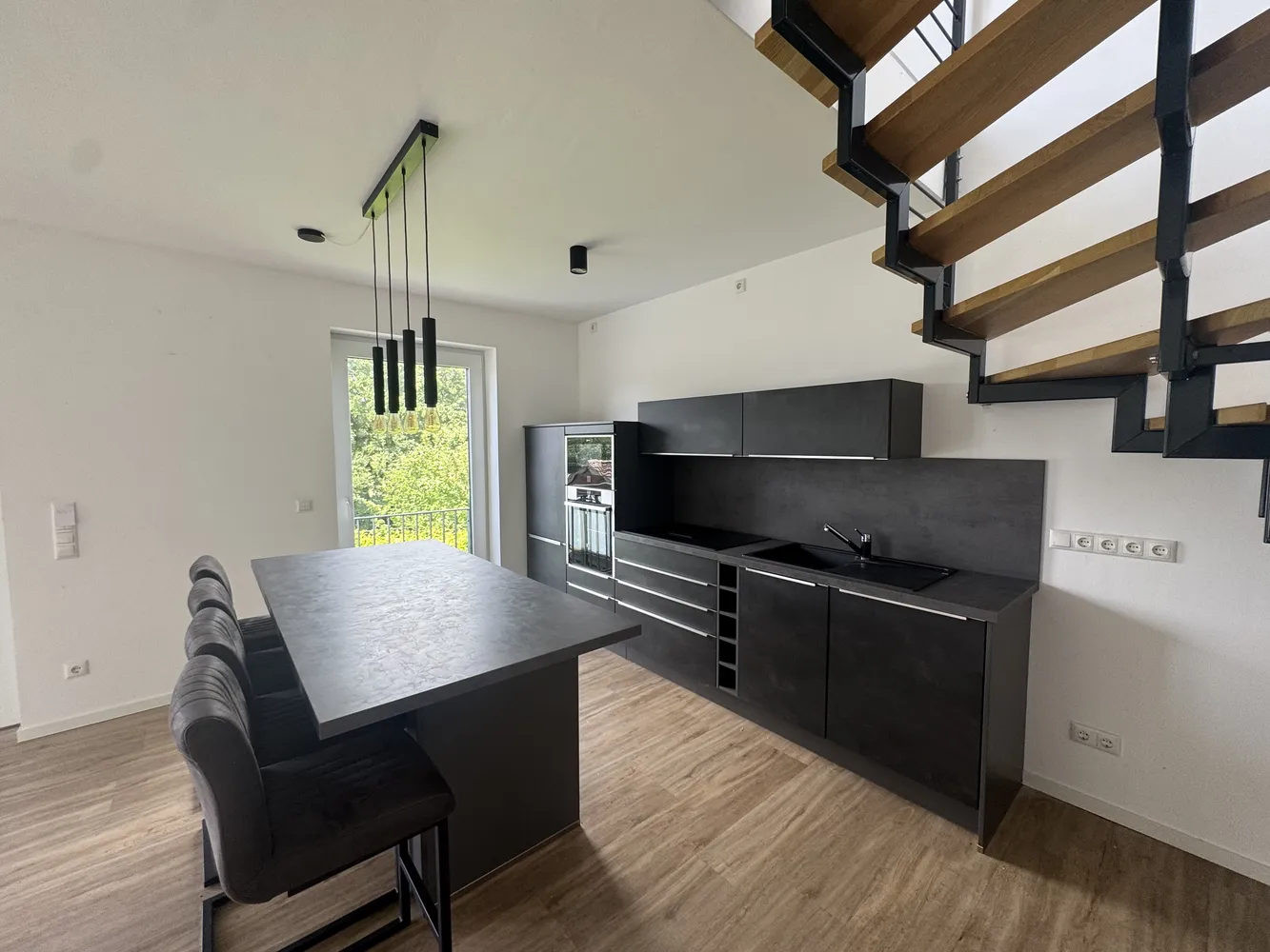 4 Zimmer Wohnung mit 122 m² in Wesel – Bild 4