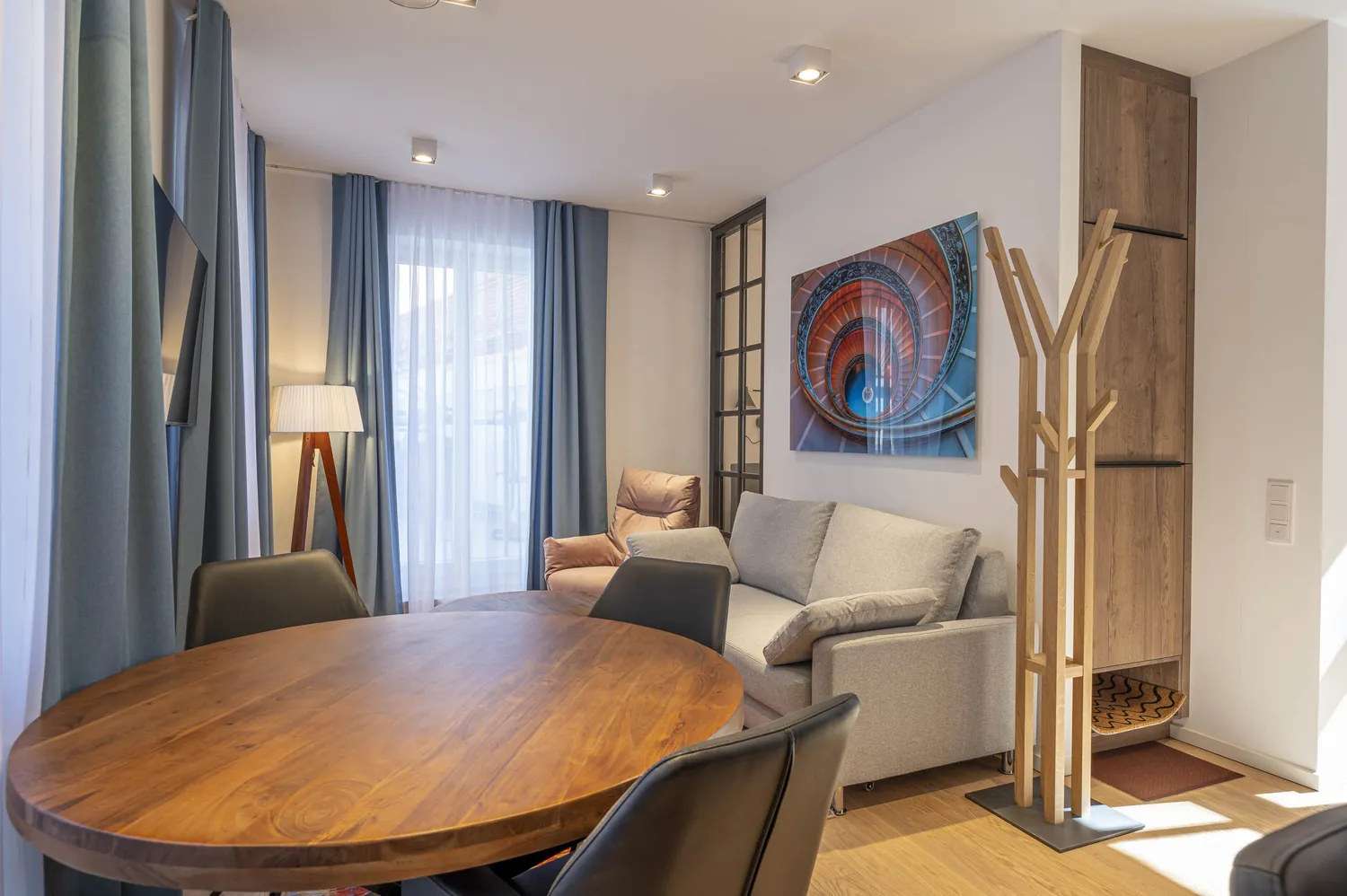 1 Zimmer Wohnung mit 51 m² in München – Bild 9