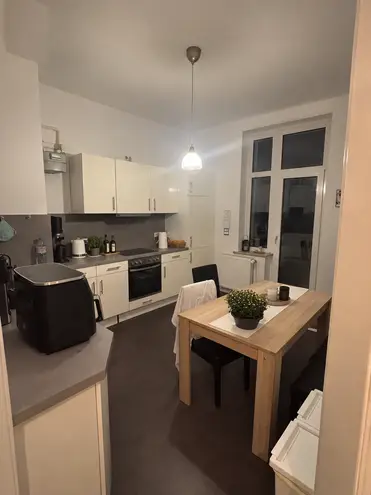 3 Zimmer Wohnung mit 93 m² in Hannover – Bild 2