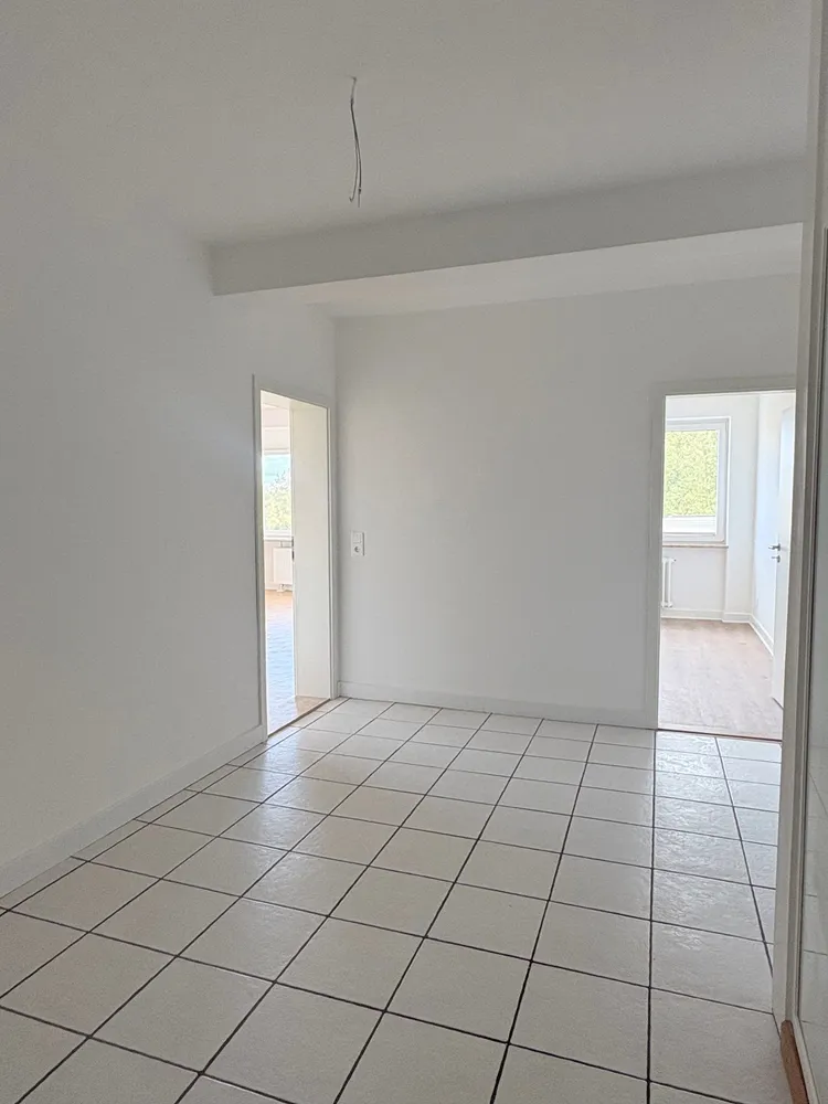 3 Zimmer Wohnung mit 89 m² in Kiel – Bild 2