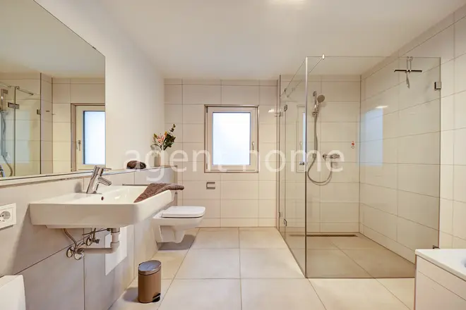 2 Zimmer Wohnung mit 58 m² in Stuttgart – Bild 12