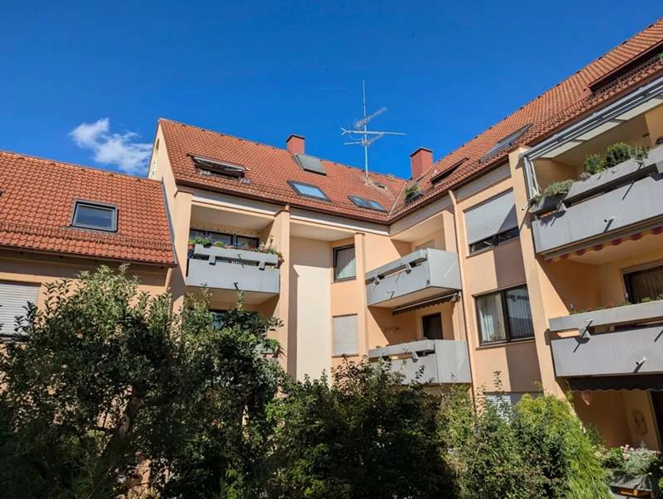 3 Zimmer Wohnung mit 96 m² in Augsburg – Bild 12