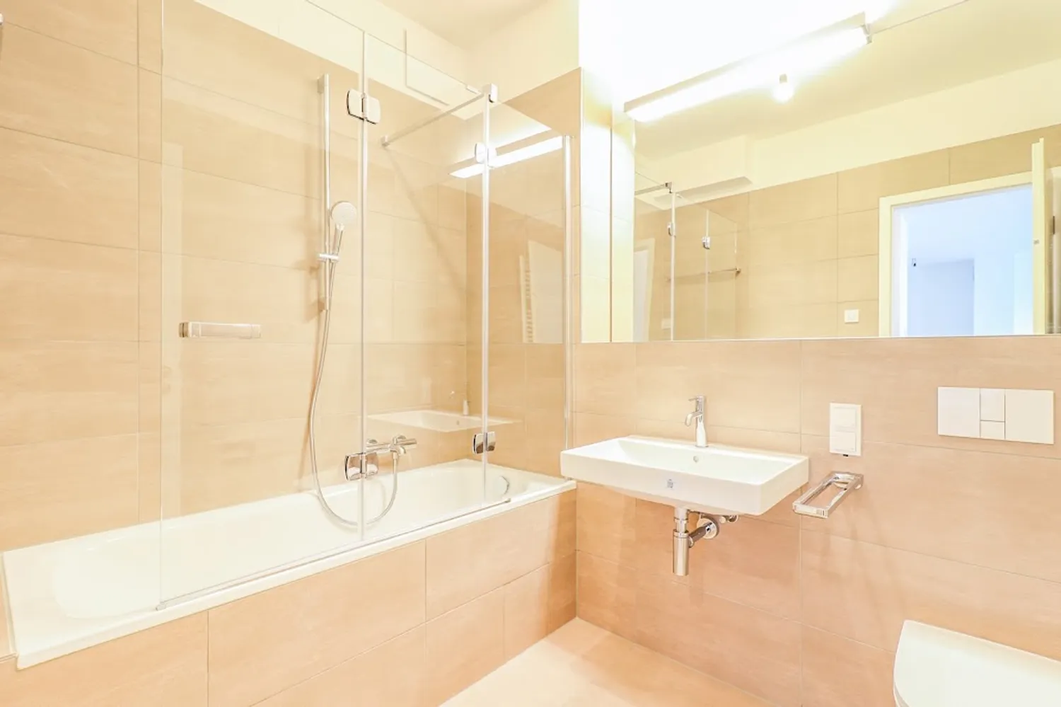 2 Zimmer Wohnung mit 68 m² in Frankfurt am Main – Bild 8