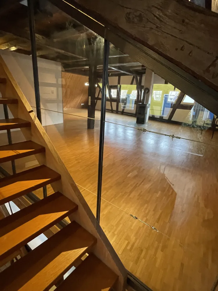 6 room house with 222 m² in Herrenberg – Photo 2