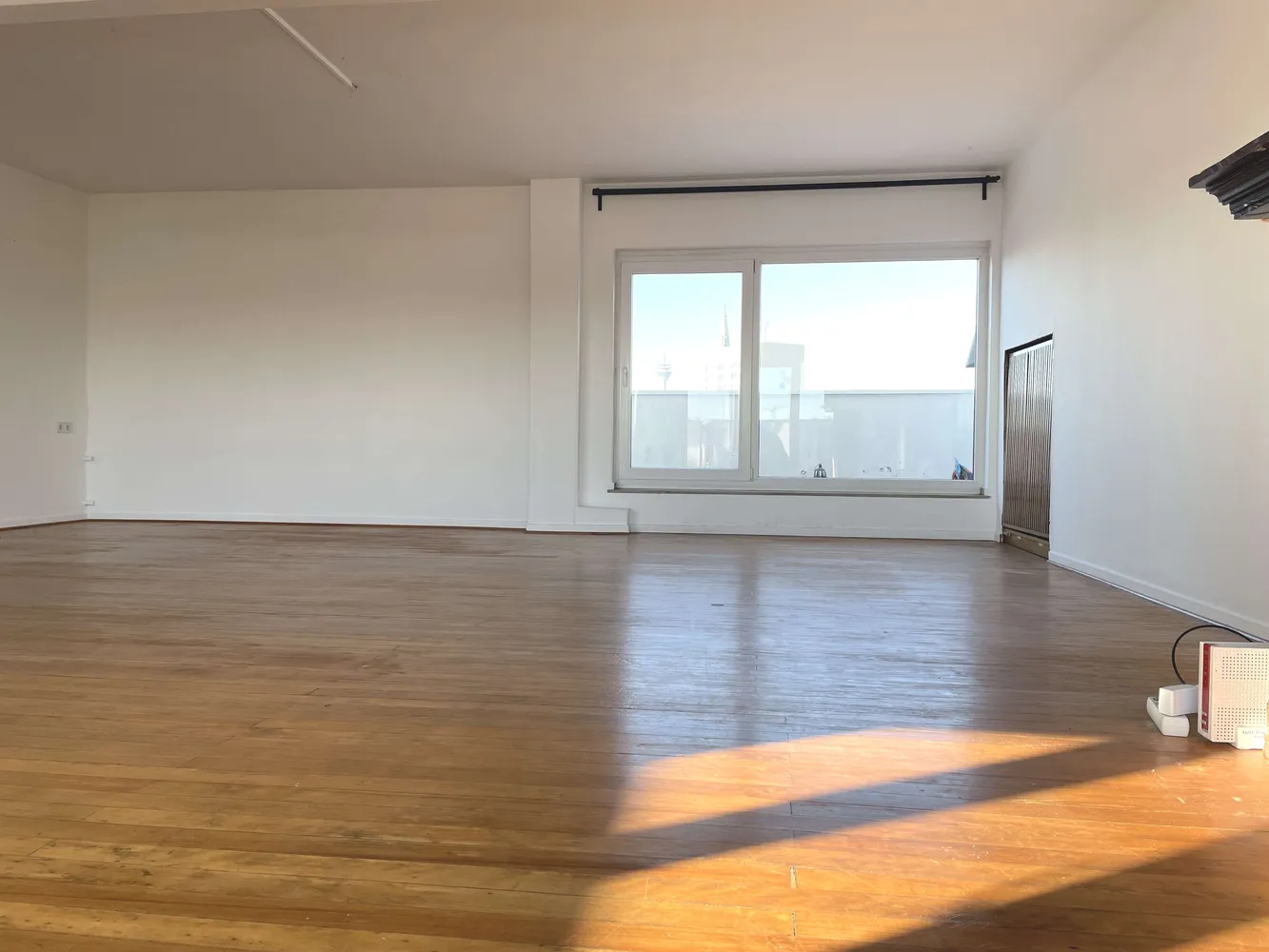 4 Zimmer Wohnung mit 158 m² in Düsseldorf – Bild 4