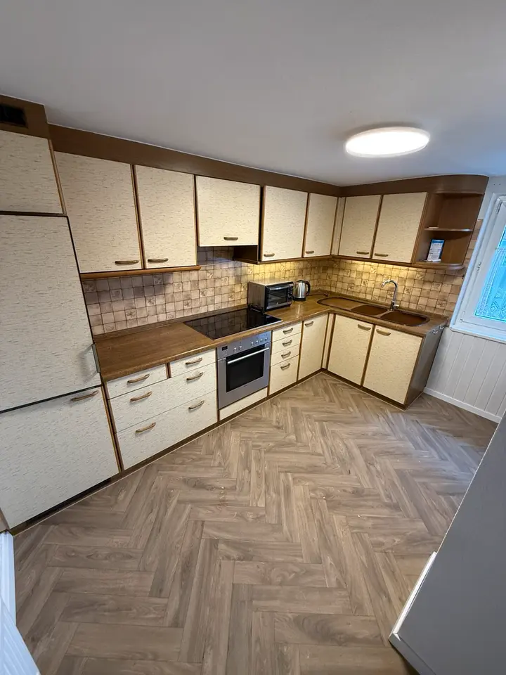 5 Zimmer Wohnung mit 140 m² in Rottenburg am Neckar – Bild 7