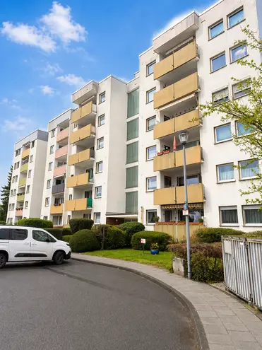 2 Zimmer Wohnung mit 70 m² in Köln – Bild 4