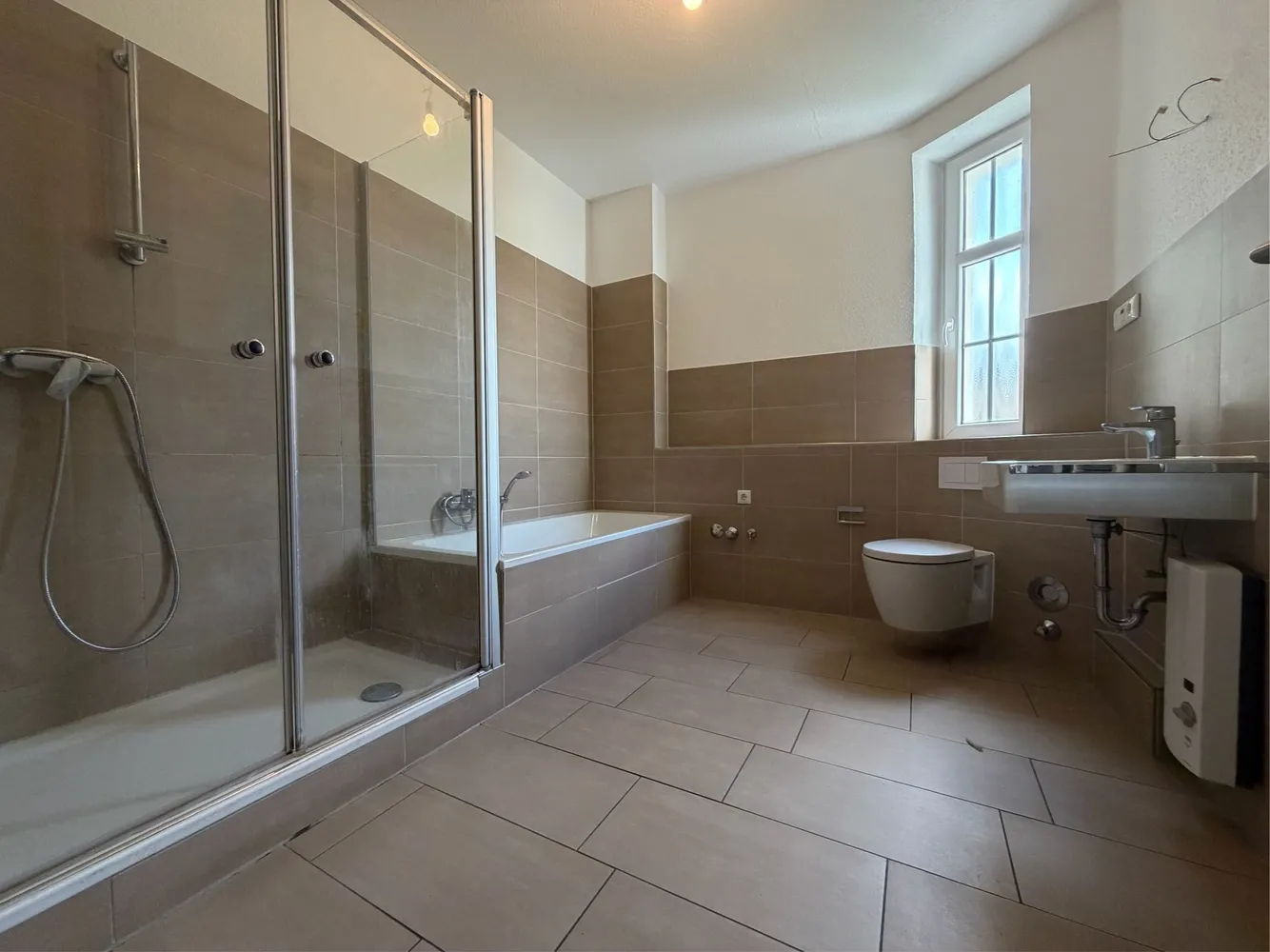 2 Zimmer Wohnung mit 70 m² in Essen – Bild 1