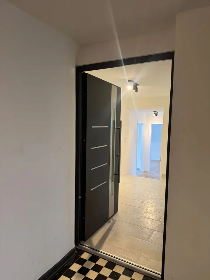 3 Zimmer Wohnung mit 95 m² in Siegen – Bild 2