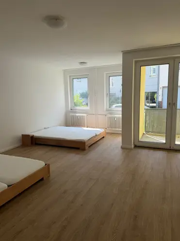 2 Zimmer Wohnung mit 65 m² in Berlin – Bild 2
