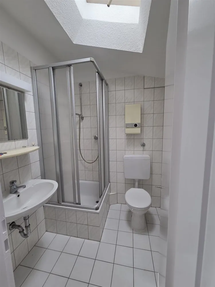 2 Zimmer Wohnung mit 52 m² in Kiel – Bild 4