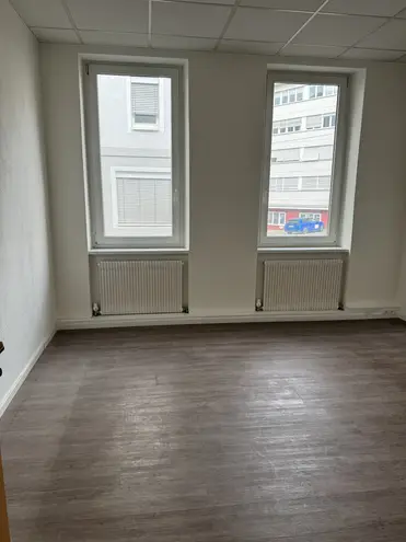 4 Zimmer Wohnung mit 104 m² in Stuttgart – Bild 3