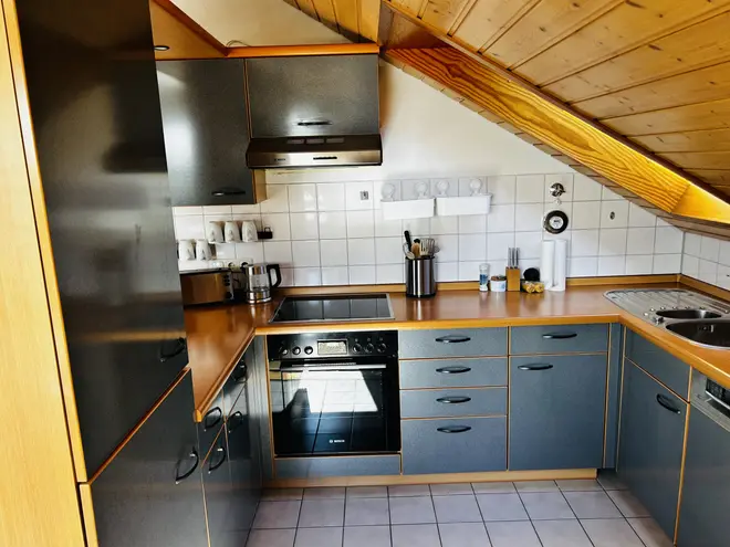 4 Zimmer Wohnung mit 76 m² in Stuttgart – Bild 3