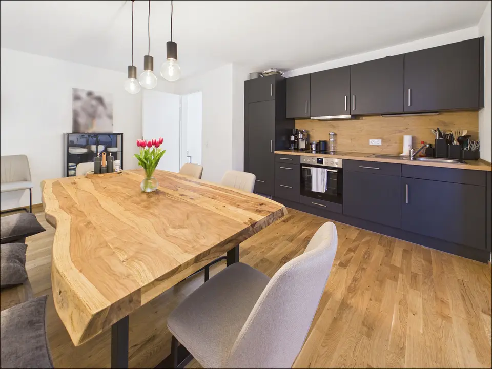 2 Zimmer Wohnung mit 88 m² in Aschaffenburg – Bild 3