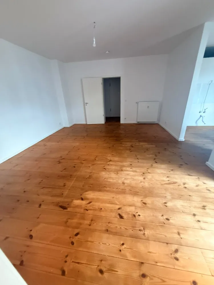 2 Zimmer Wohnung mit 66 m² in Berlin – Bild 4