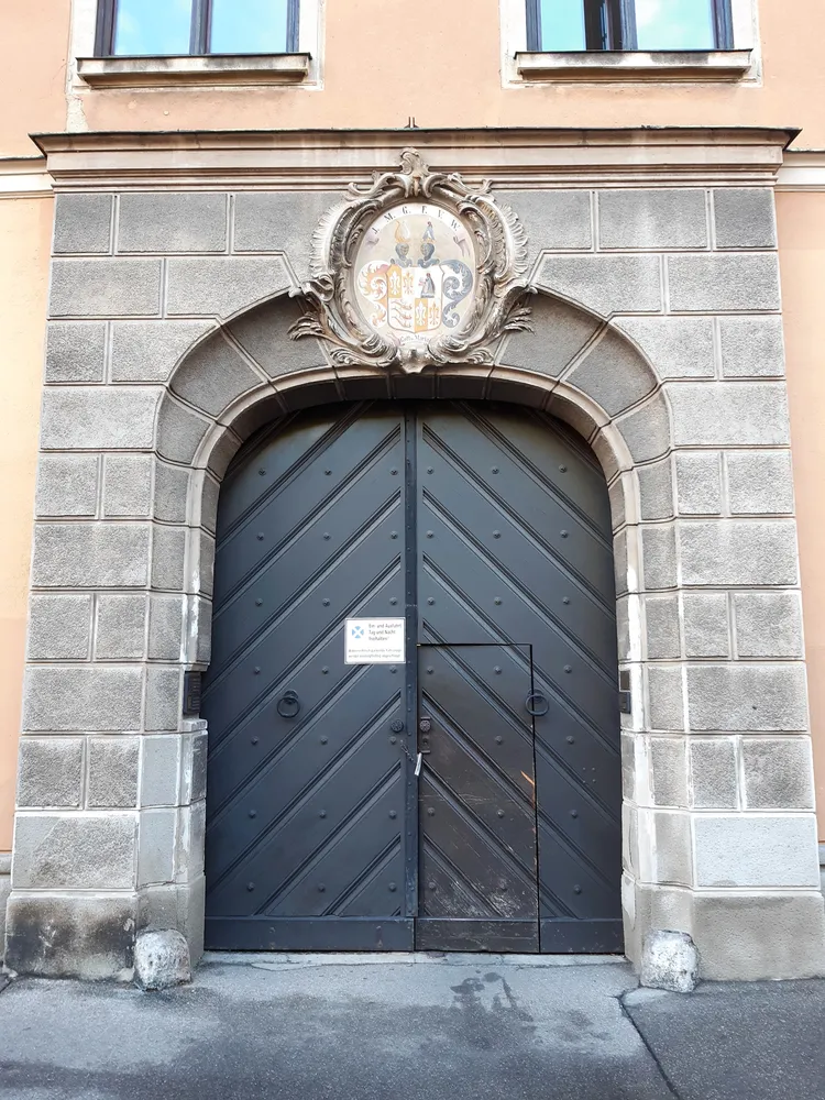 2 Zimmer Wohnung mit 73 m² in Augsburg – Bild 2