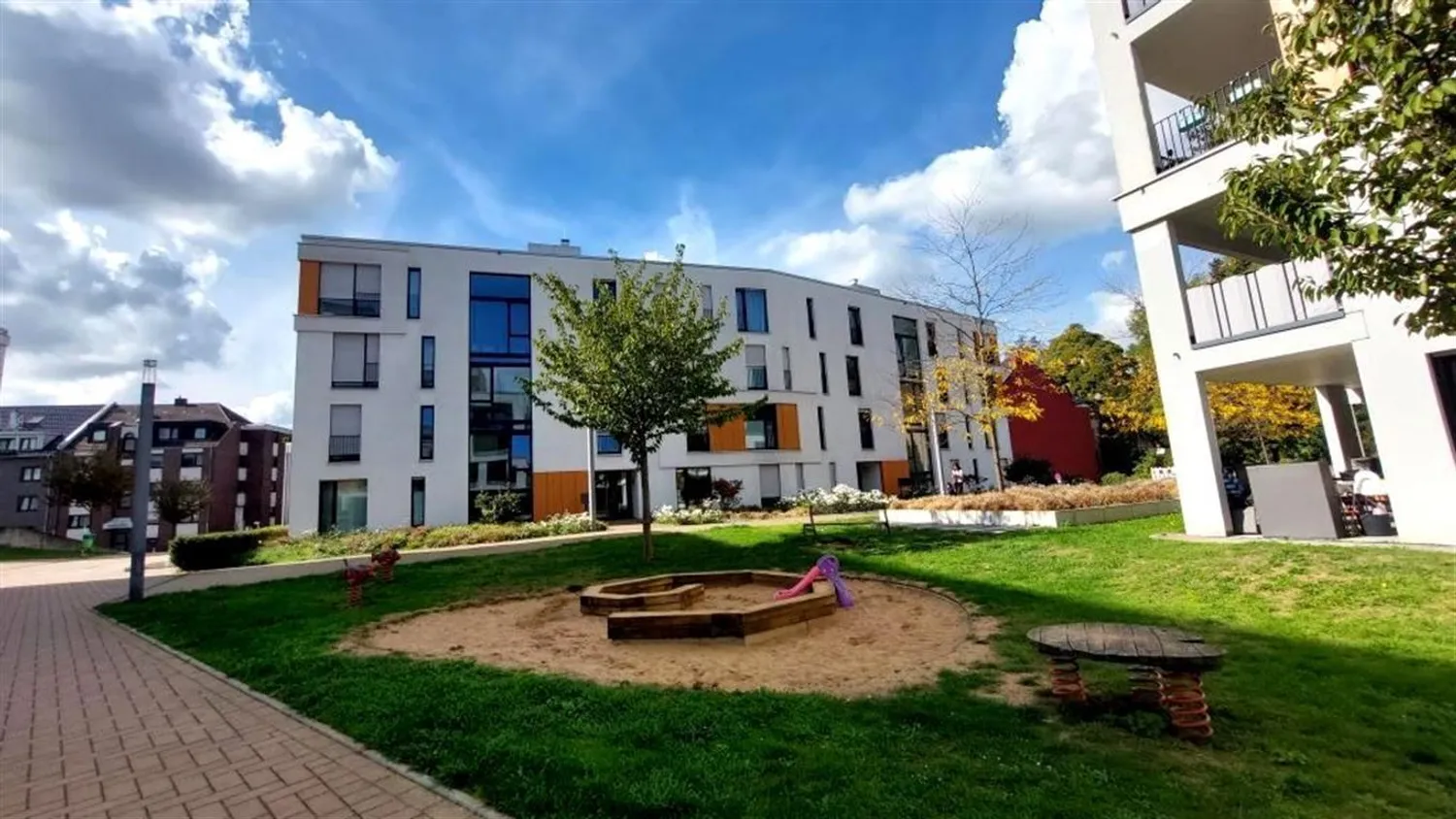 4 Zimmer Wohnung mit 134 m² in Mönchengladbach – Bild 11