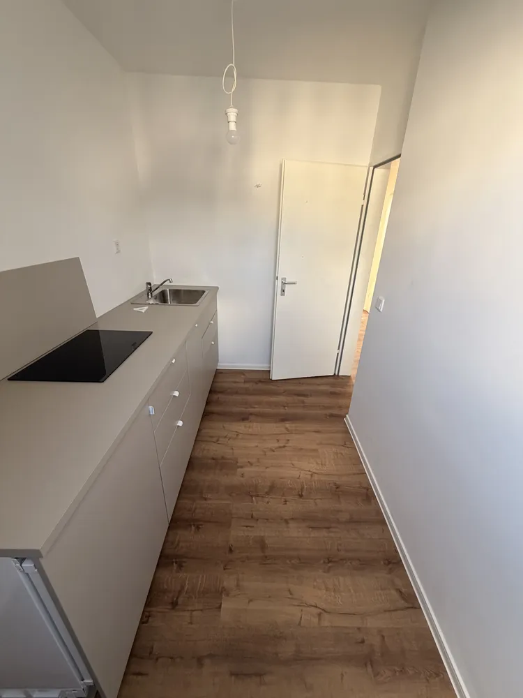 1 Zimmer Wohnung mit 35 m² in Köln – Bild 3