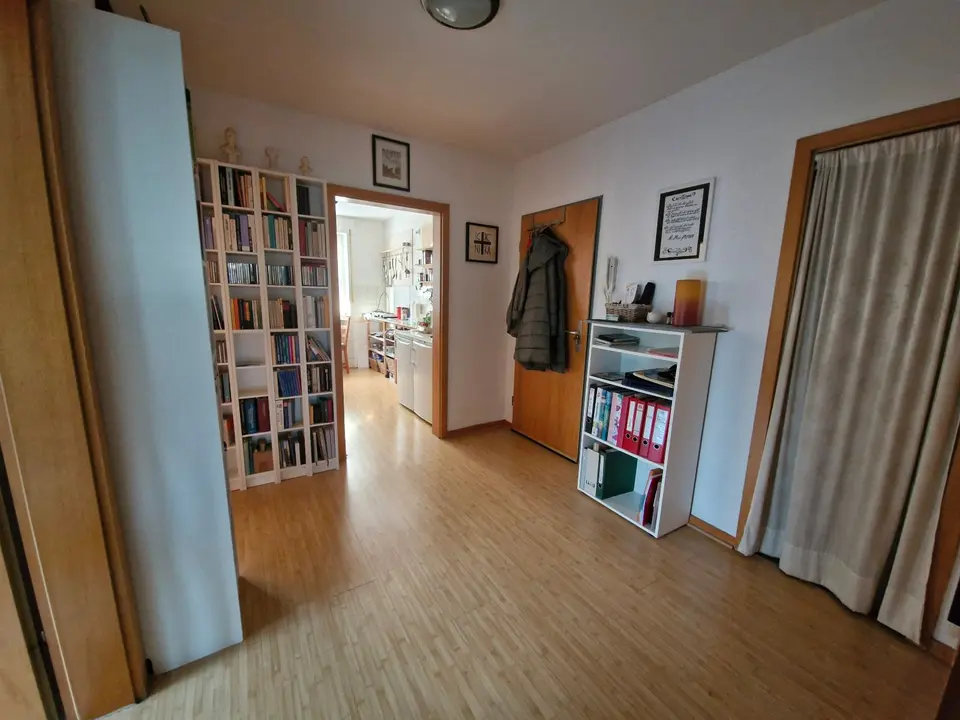 3 Zimmer Wohnung mit 82 m² in Neuss – Bild 4