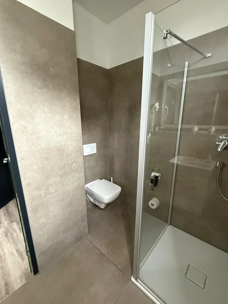 1 room apartment with 20 m² in Lübeck – Photo 7
