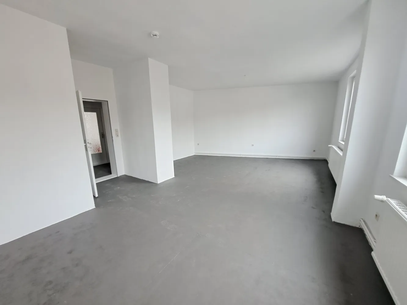 4 Zimmer Wohnung mit 114 m² in Bremerhaven – Bild 2