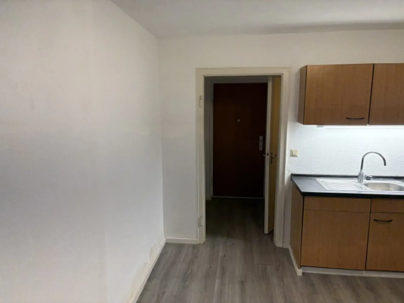 1 room apartment with 20 m² in Cologne – Photo 4