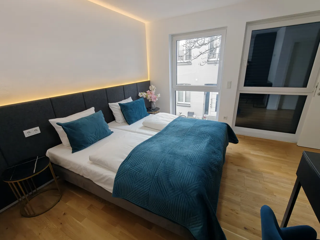 4 Zimmer Wohnung mit 125 m² in Düsseldorf – Bild 7