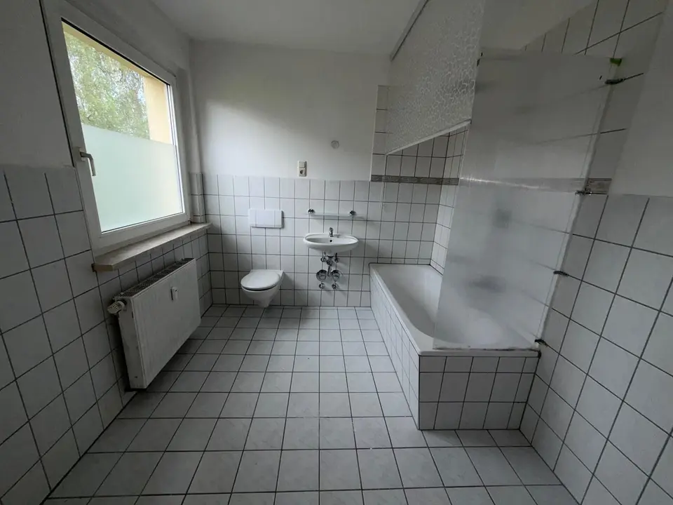 3 Zimmer Wohnung mit 80 m² in Plauen – Bild 10