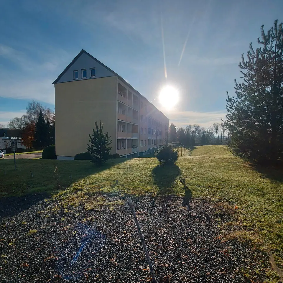 2 Zimmer Wohnung mit 57 m² in Werdau – Bild 9