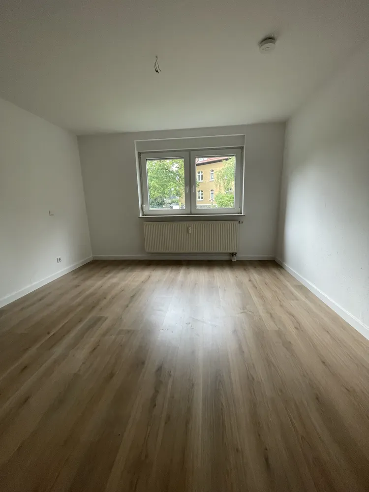 3 Zimmer Wohnung mit 79 m² in Sonneberg – Bild 4