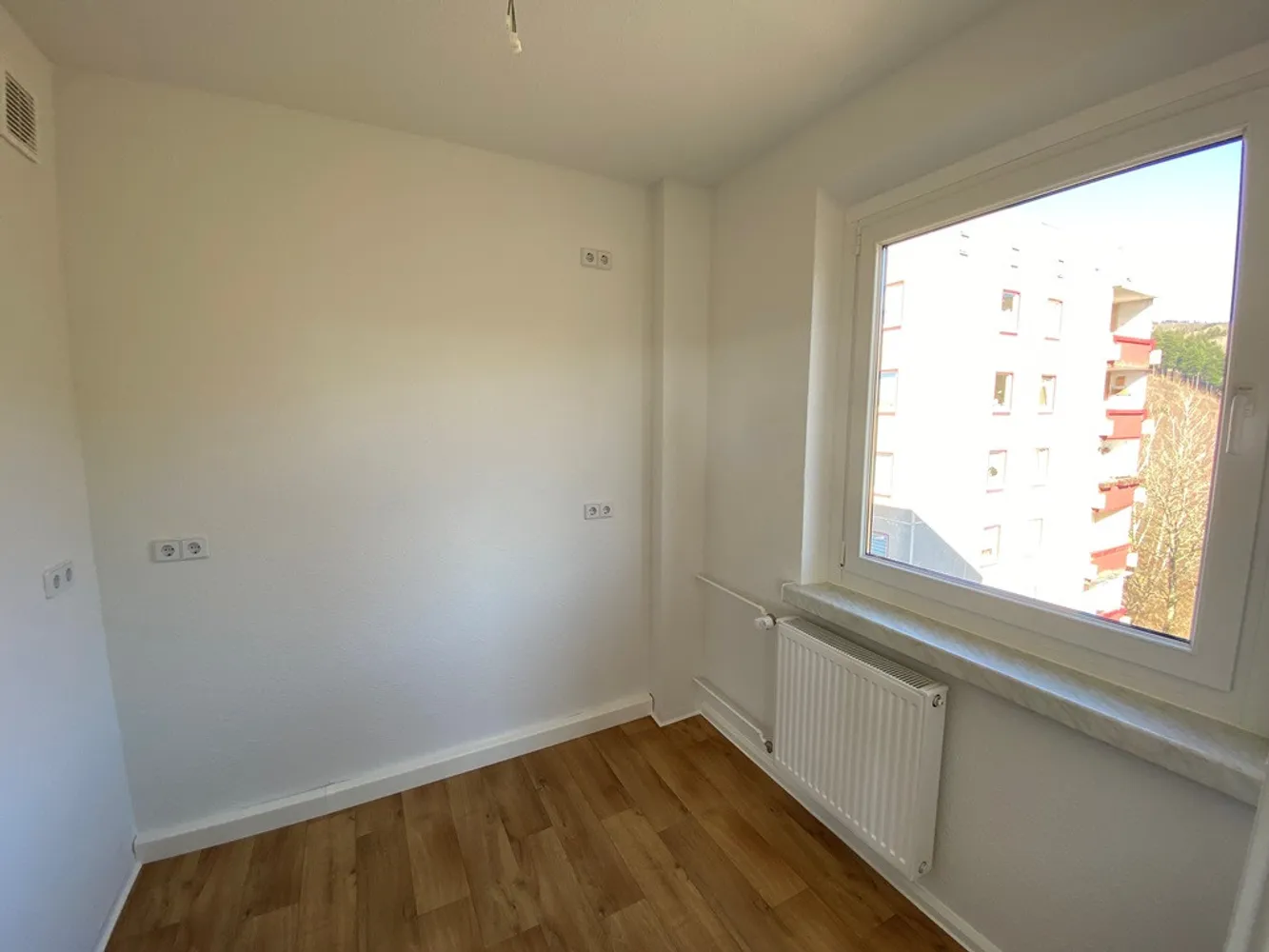 3 Zimmer Wohnung mit 68 m² in Suhl – Bild 2