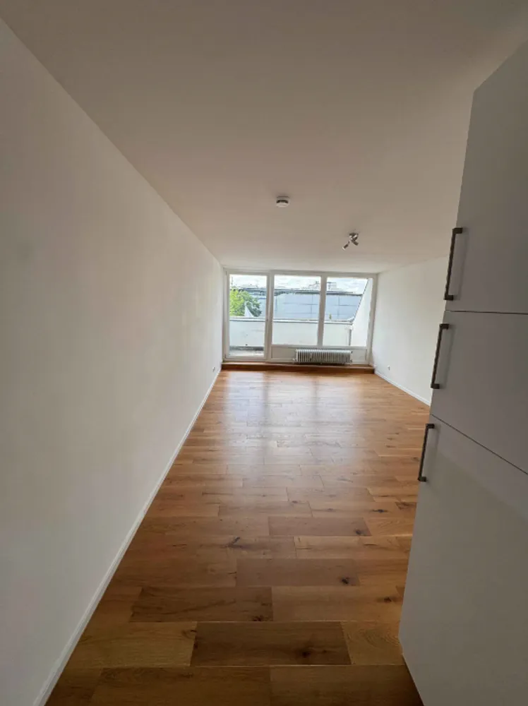 1 Zimmer Wohnung mit 36 m² in München – Bild 2
