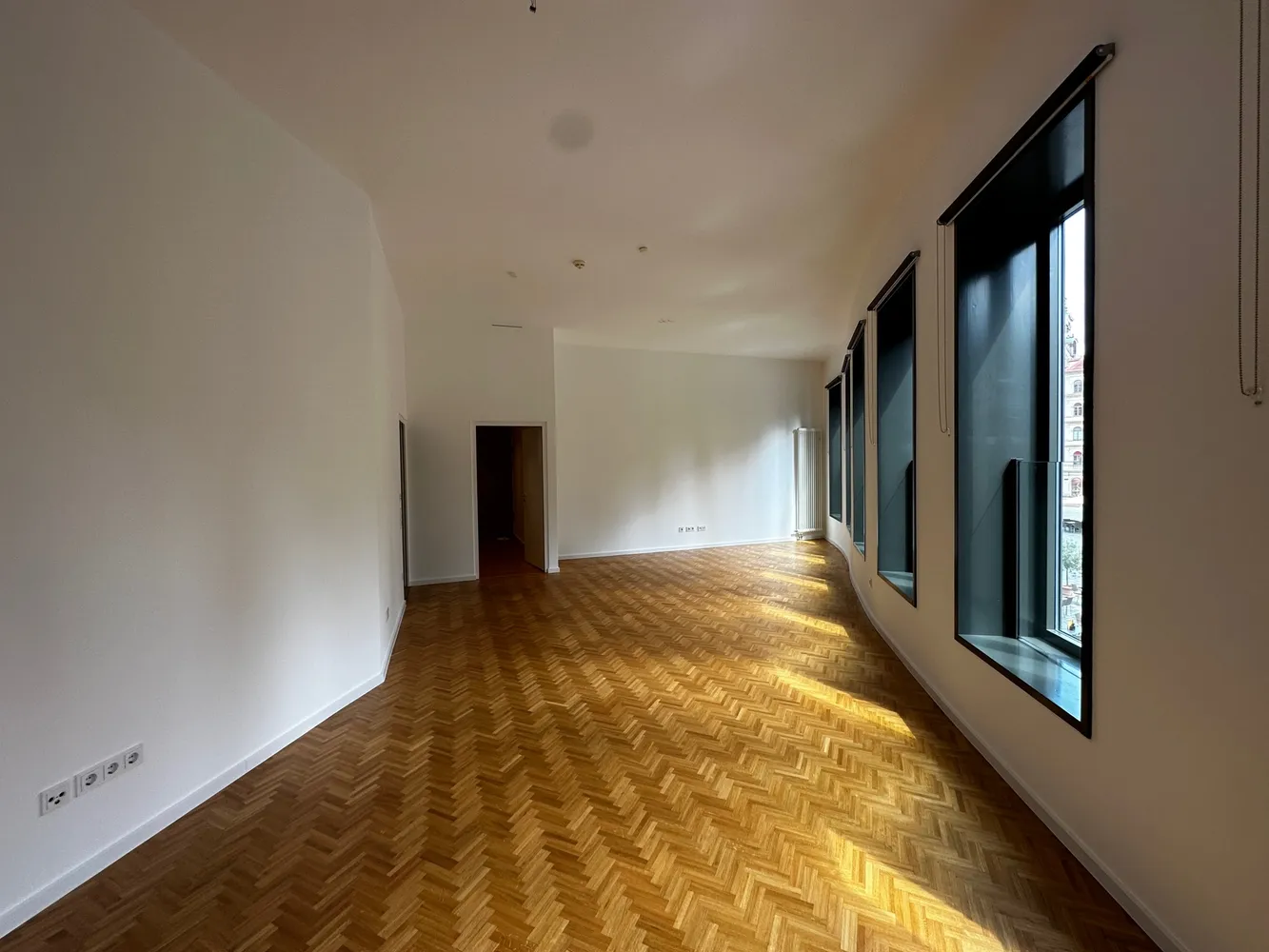 2 Zimmer Wohnung mit 79 m² in Dresden – Bild 5