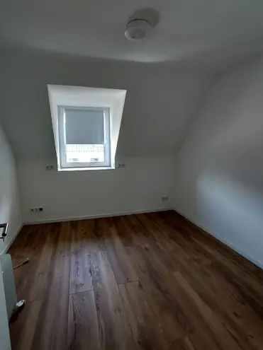 5 Zimmer Wohnung mit 96 m² in Essen – Bild 7