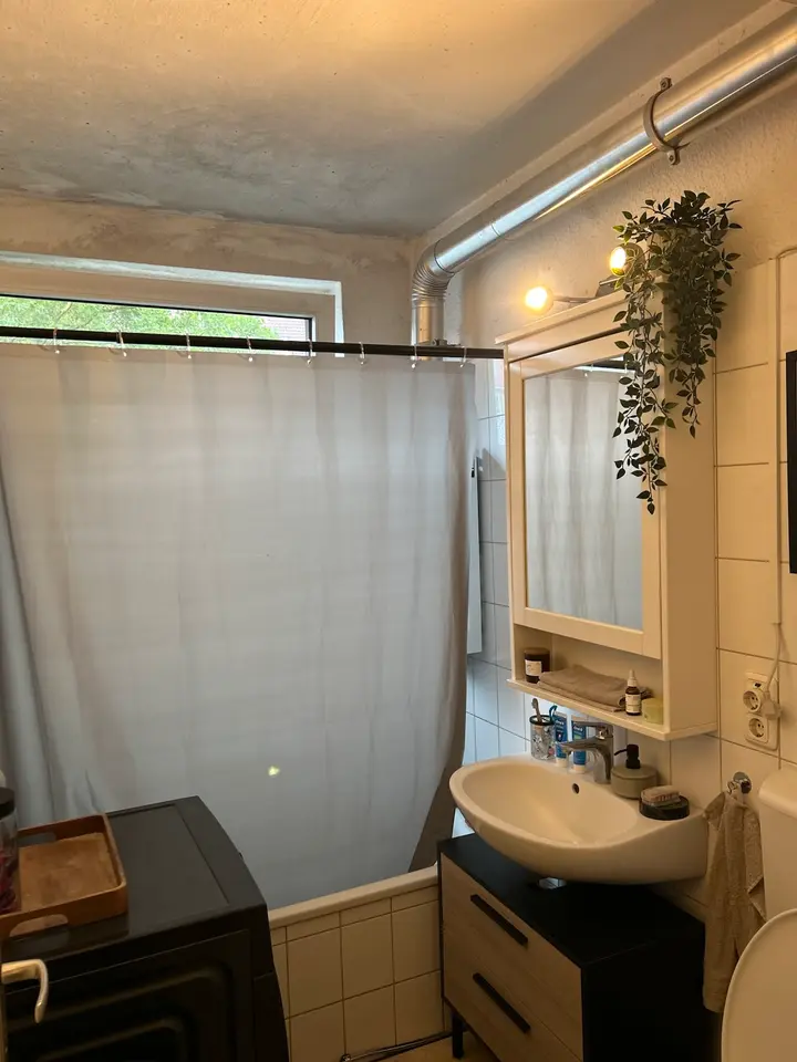 2 Zimmer Wohnung mit 60 m² in Lübeck – Bild 4