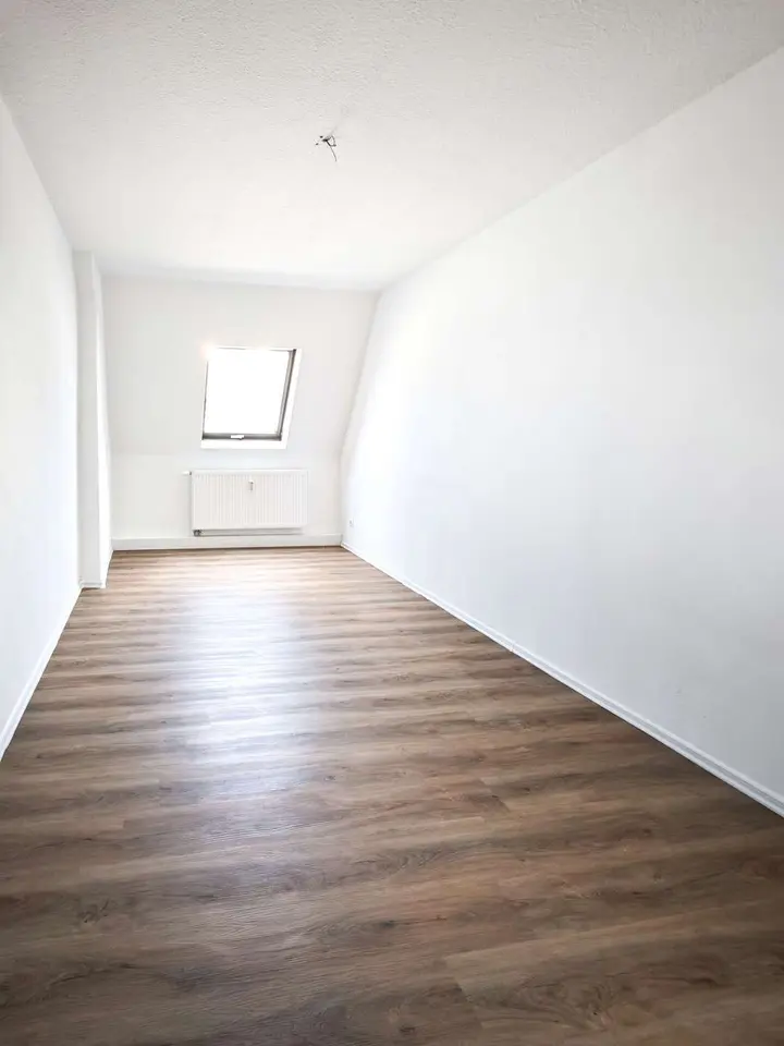 4 Zimmer Wohnung mit 100 m² in Zwickau – Bild 8