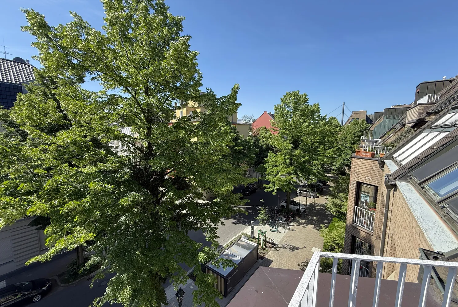 2 Zimmer Wohnung mit 84 m² in Düsseldorf – Bild 7