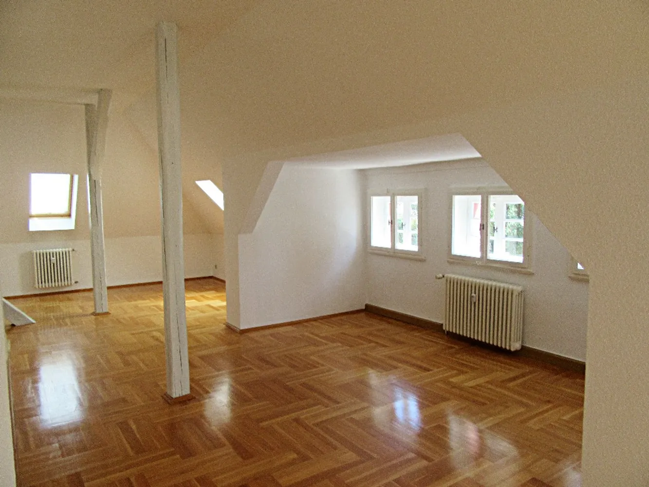 4 Zimmer Wohnung mit 100 m² in Sangerhausen – Bild 2