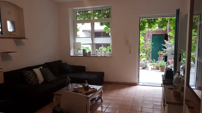 2 room apartment with 43 m² in Bonn – Photo 1