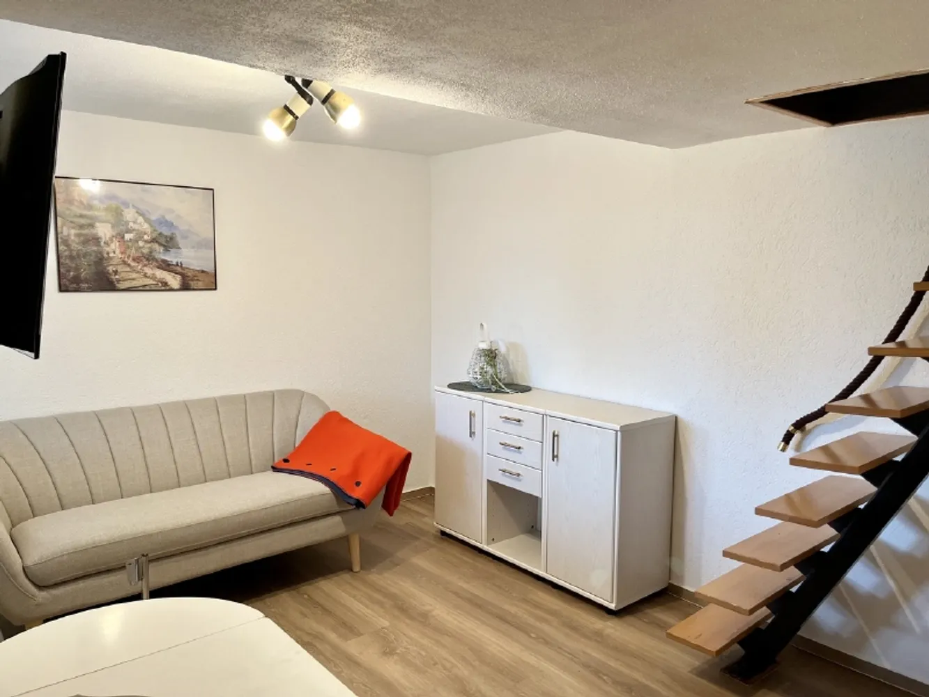 2 Zimmer Wohnung mit 40 m² in Dresden – Bild 8