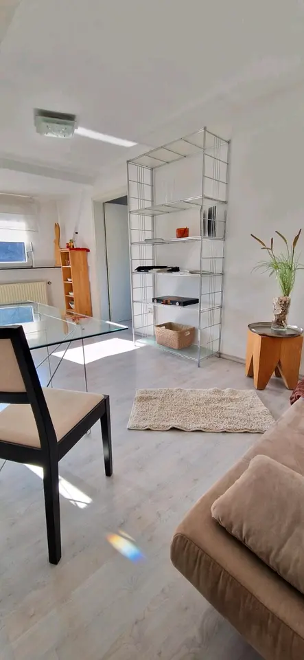 2 Zimmer Wohnung mit 42 m² in Nürnberg – Bild 2