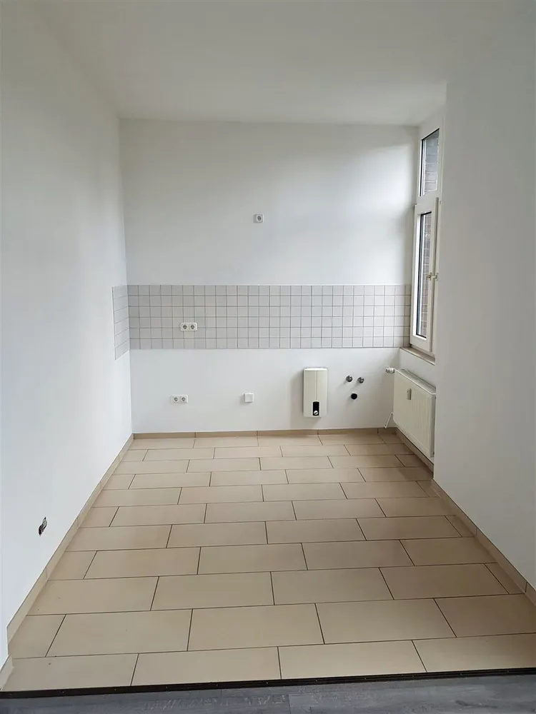 2 Zimmer Wohnung mit 55 m² in Oberhausen – Bild 2