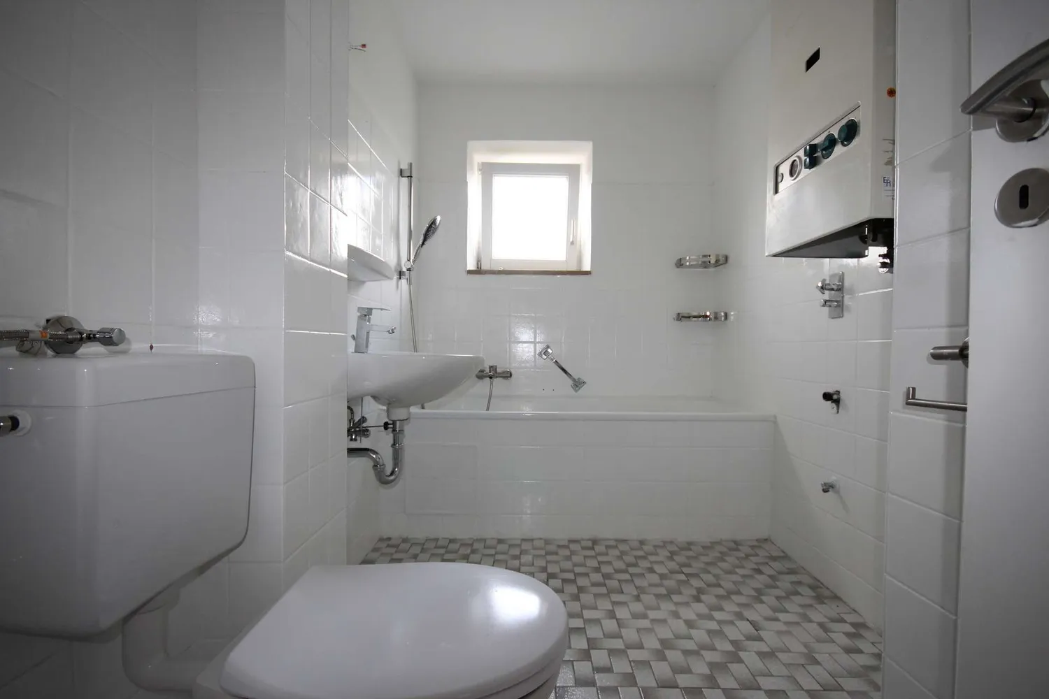 3 room apartment with 60 m² in Augsburg – Photo 10