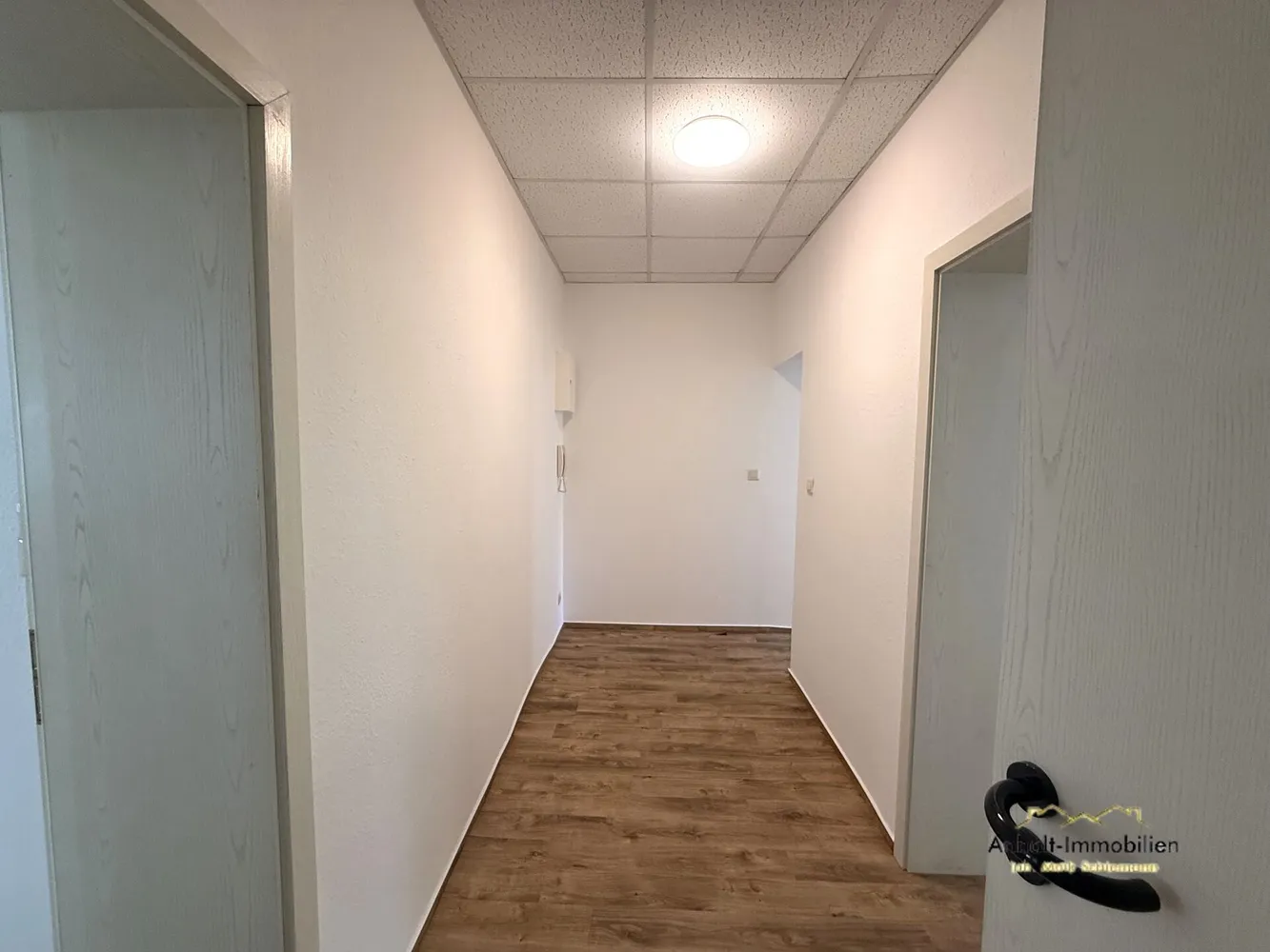 2 Zimmer Wohnung mit 65 m² in Bitterfeld-Wolfen – Bild 6