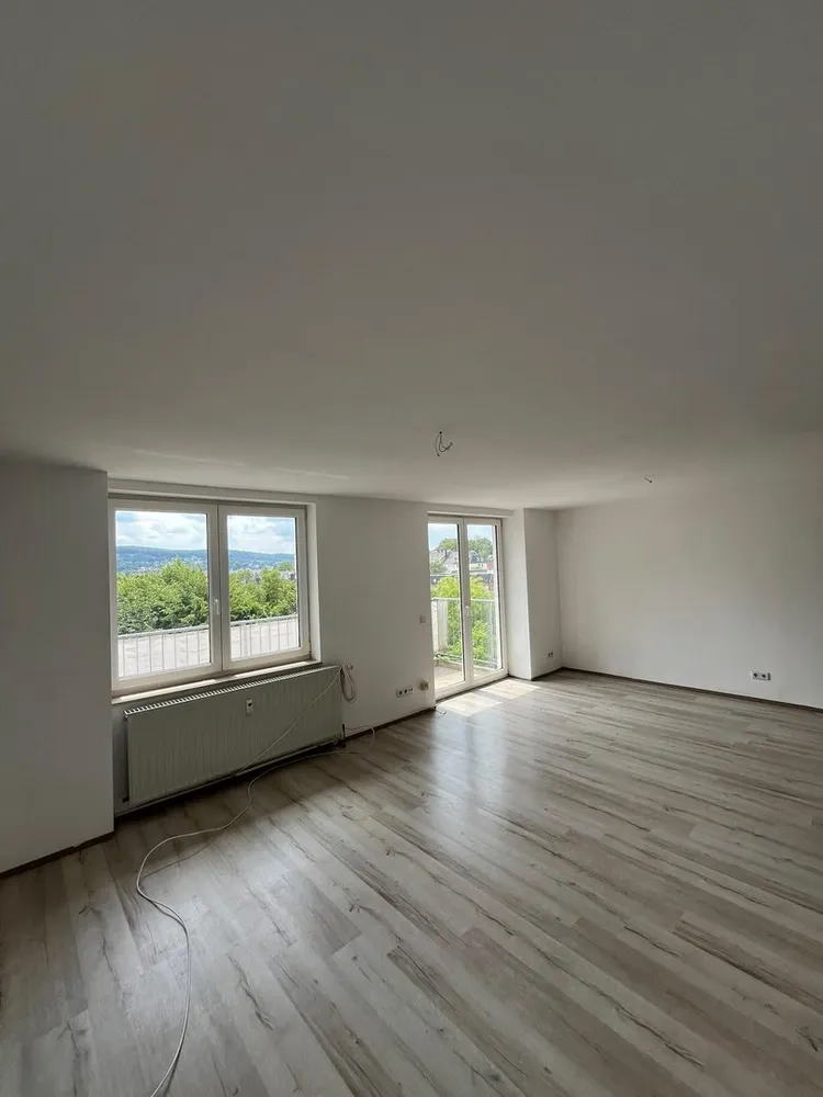 4 Zimmer Wohnung mit 97 m² in Wuppertal – Bild 1