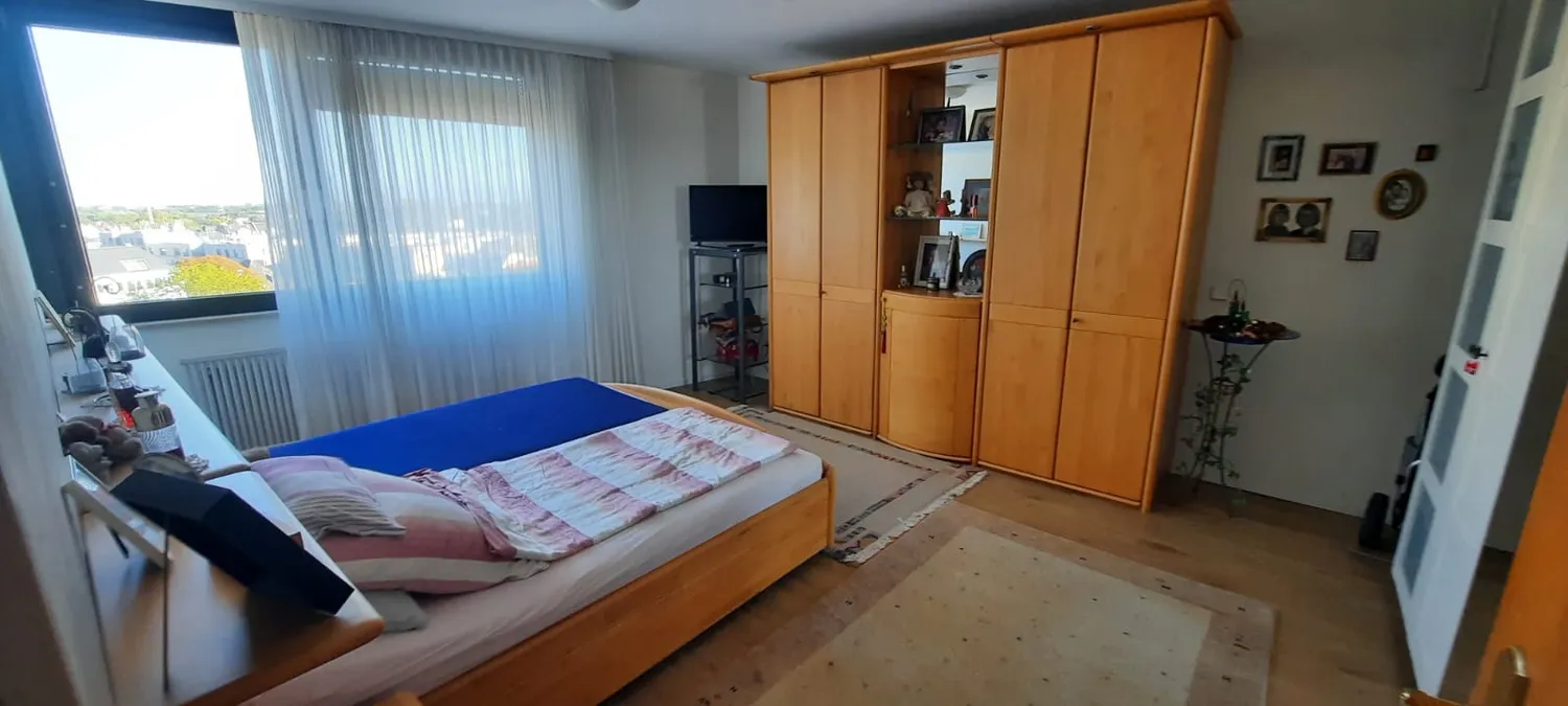 3 Zimmer Wohnung mit 117 m² in Köln – Bild 5