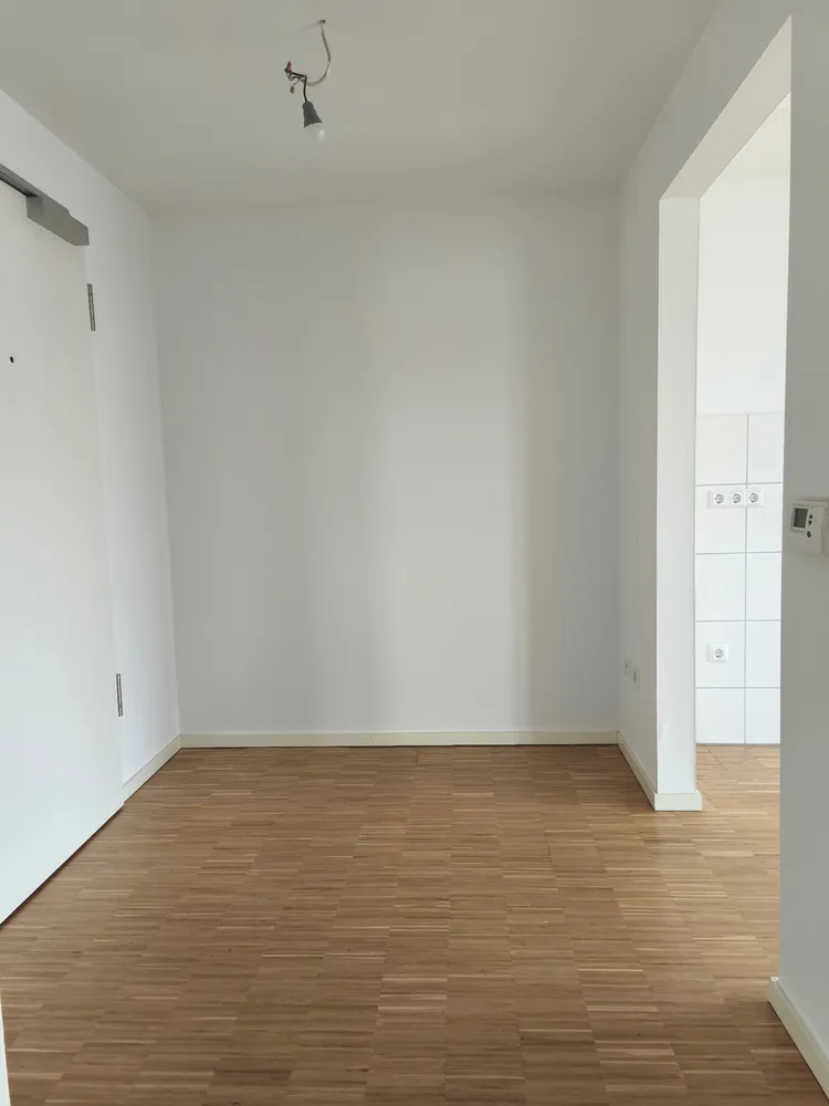 2 Zimmer Wohnung mit 67 m² in Hannover – Bild 2