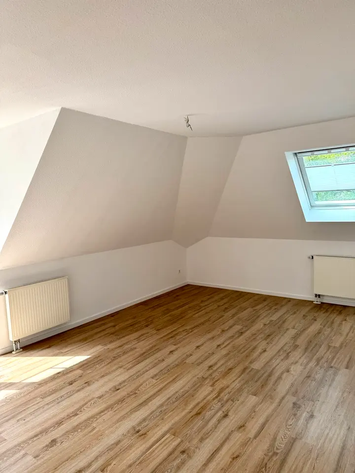 2 Zimmer Wohnung mit 75 m² in Arnsberg – Bild 2