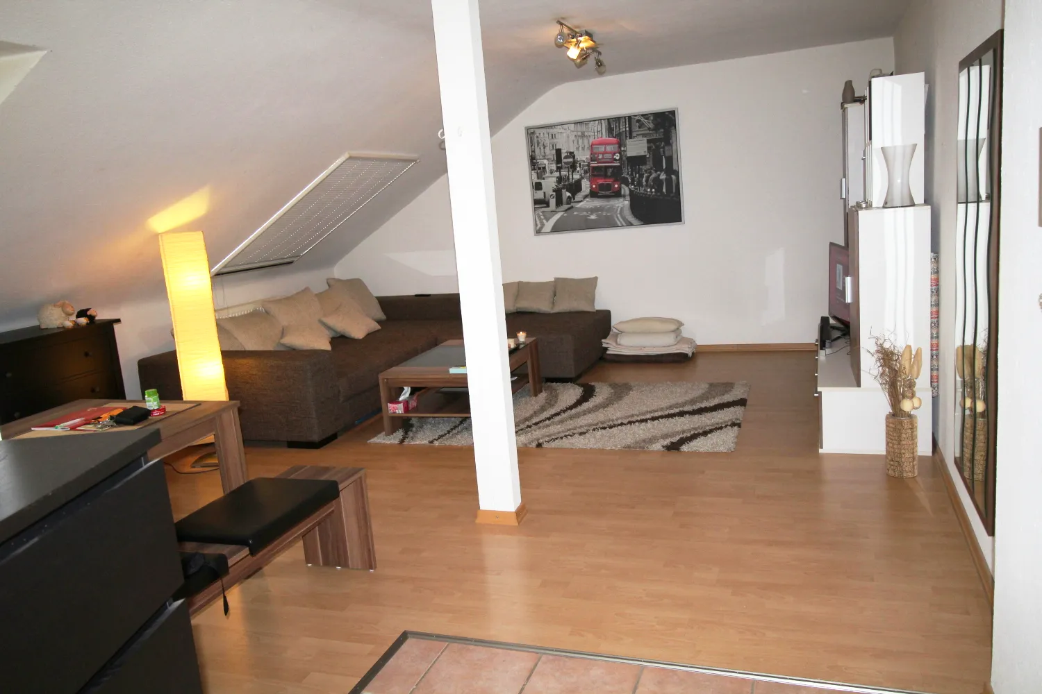 2 Zimmer Wohnung mit 50 m² in Neuss – Bild 2